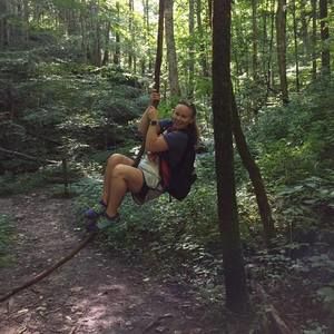 Meet your Posher, Kayla